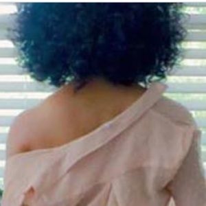 Instagram: @Tiash_hearts - Meet your Posher